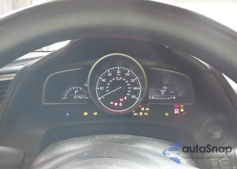 2017 Mazda Mazda3 Sport z USA, uszkodzony, nr VIN JM1BN1K71H1122270